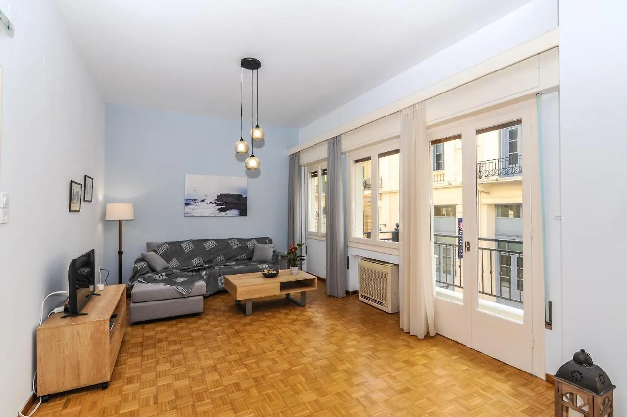 Apartment The Elegant. Spacious City Center Apartment. Heraklion  Greece