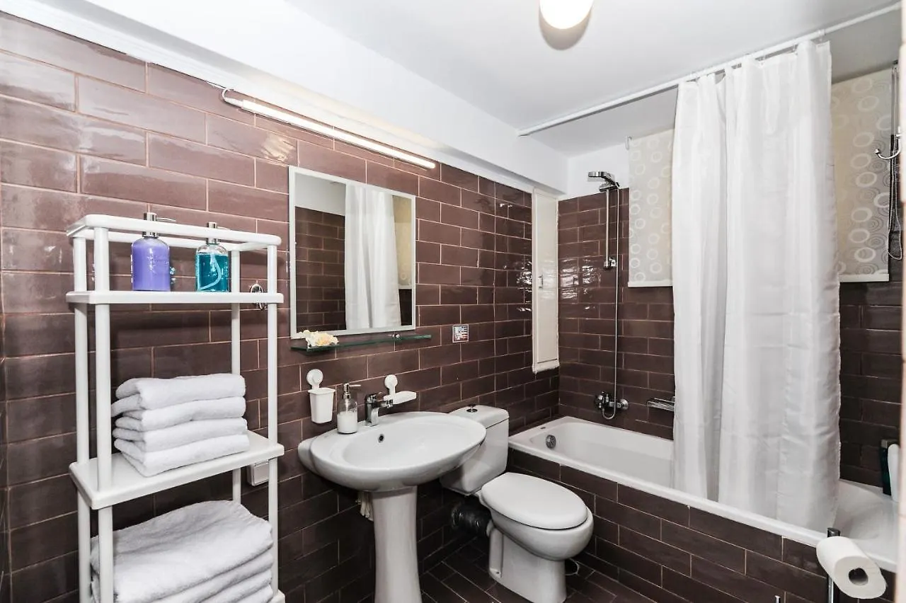 Apartment The Elegant. Spacious City Center Apartment. Heraklion  Greece